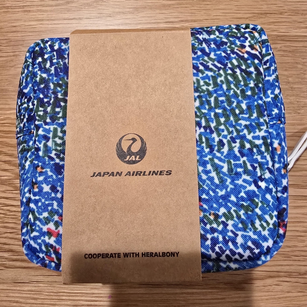 NEW Japan Airlines JAL Heralbony Business Class Amenity Kit